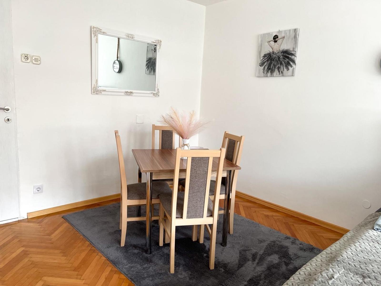 Nejra Lägenhet SJJ Exteriör bild